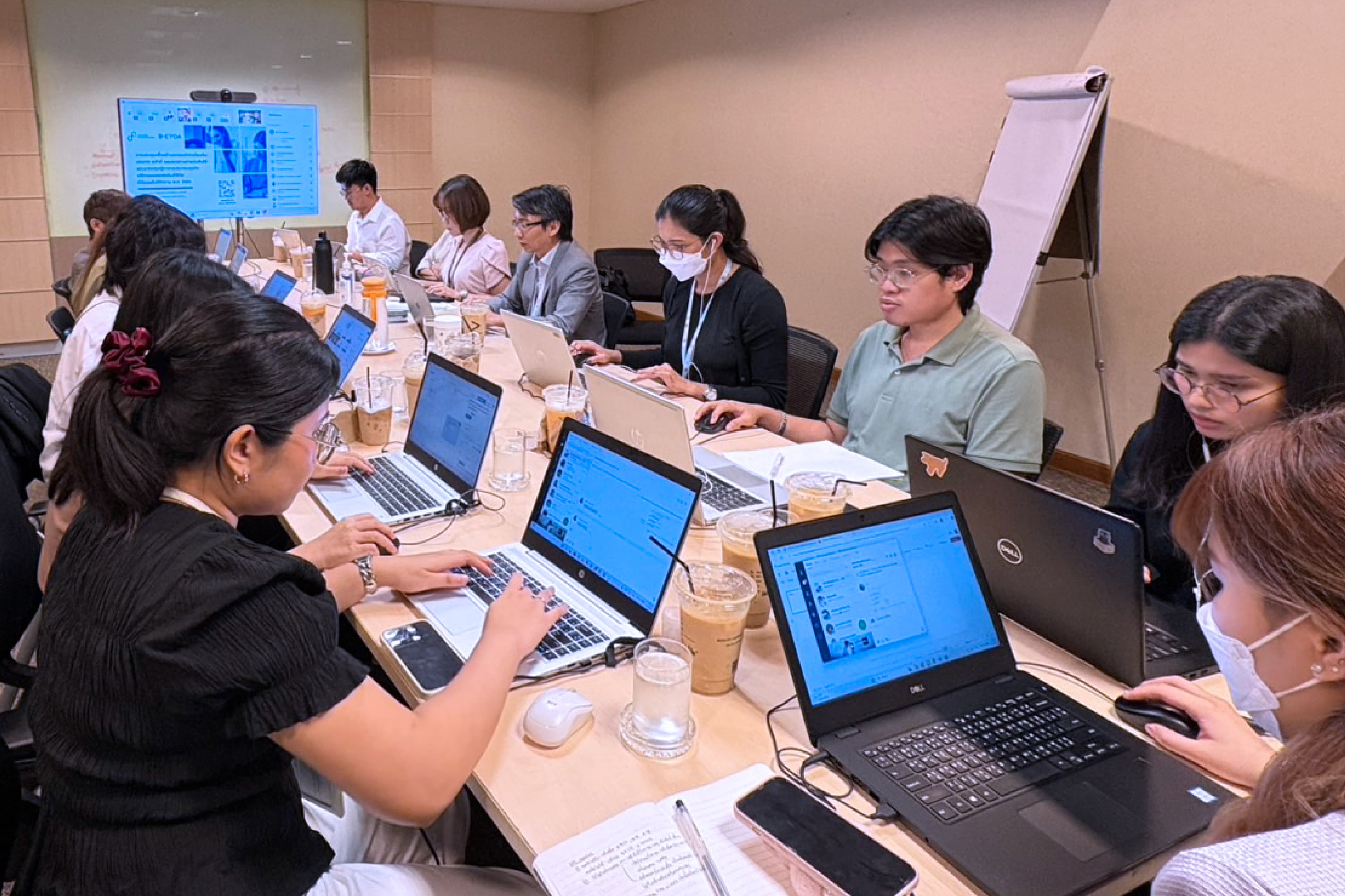 DPS-Meeting_5_0.jpg DPS-Meeting_5_0.jpg