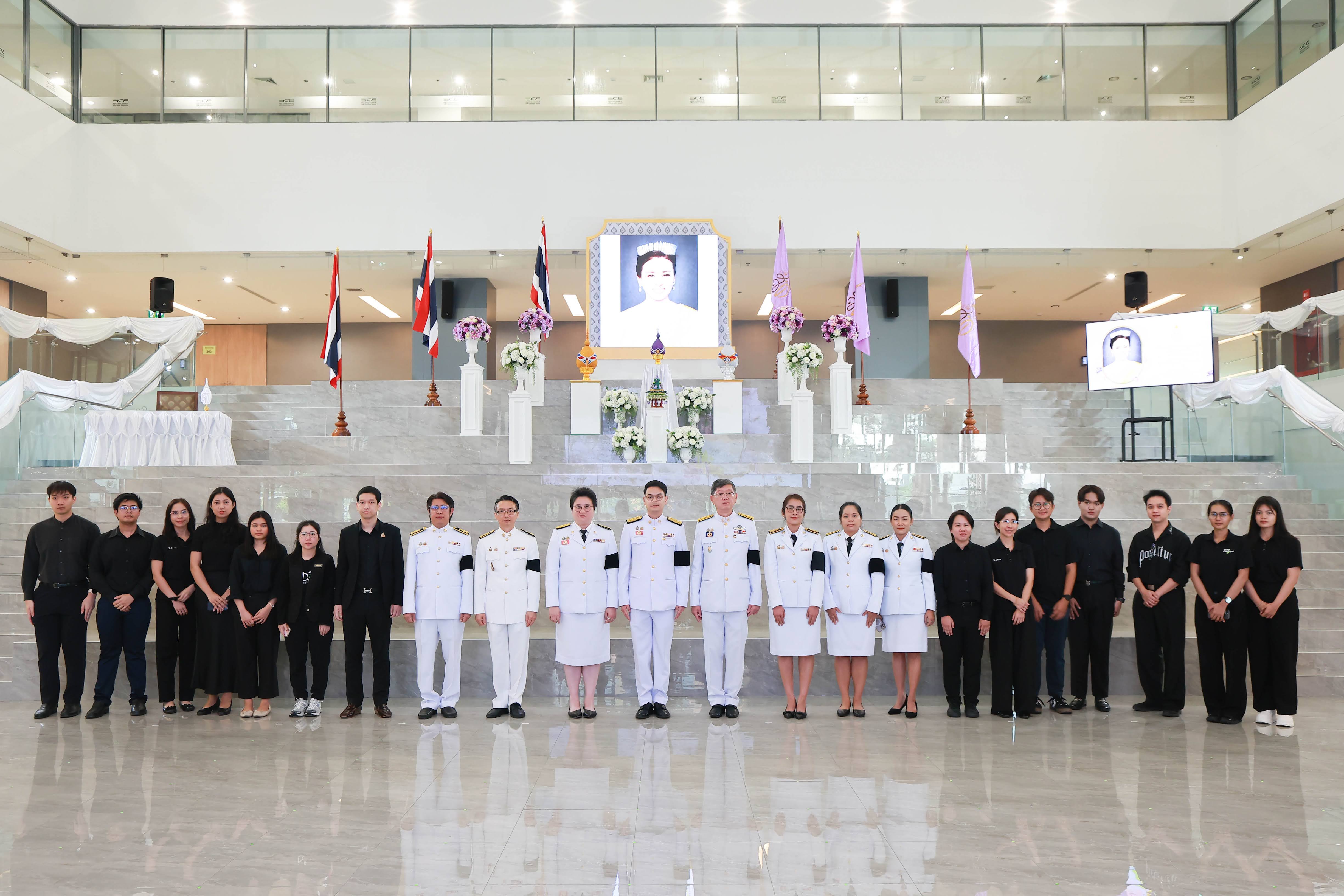 ETDA ร่วมลงนามถวายพระพรชัยมงคล สมเด็จพระนางเจ้าฯ พระบรมราชินี เนื่องในโอกาสมหามงคลเฉลิมพระชนมพรรษา 4 รอบ