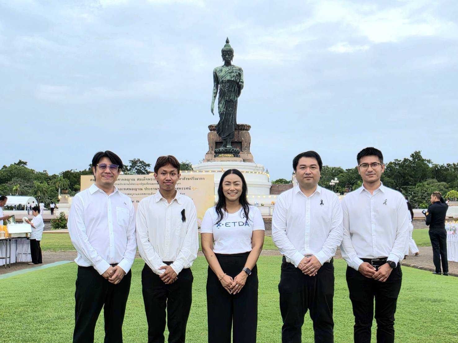 ETDA ร่วมพิธีเจริญพระพุทธมนต์และตักบาตร เนื่องในวันอาสาฬหบูชาและเทศกาลเข้าพรรษา